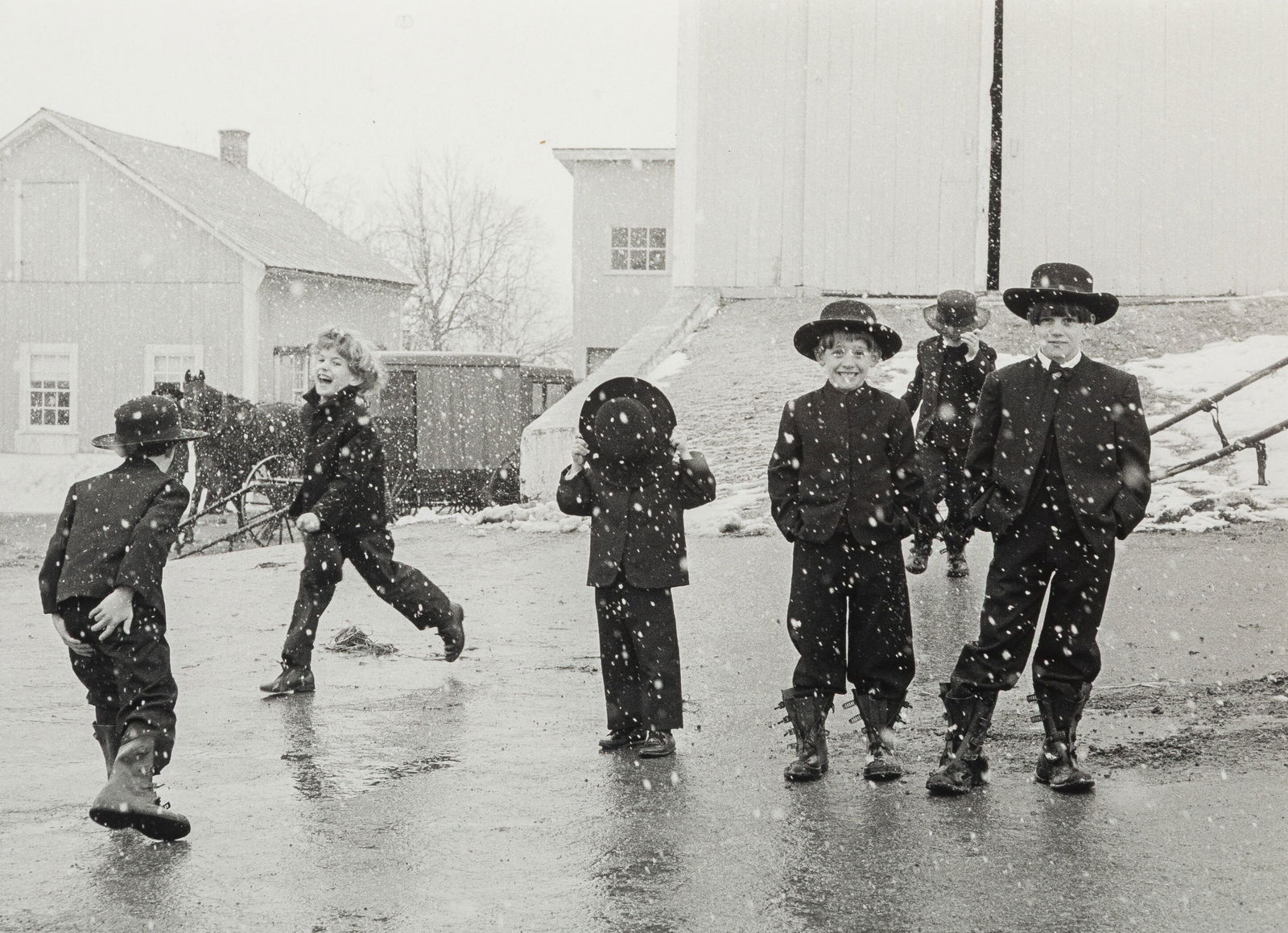 GEORGE TICE AMISH CHILDREN PRINT: George Tice Amish Children Print mounted to board measuring at 9.75x13.25 inches