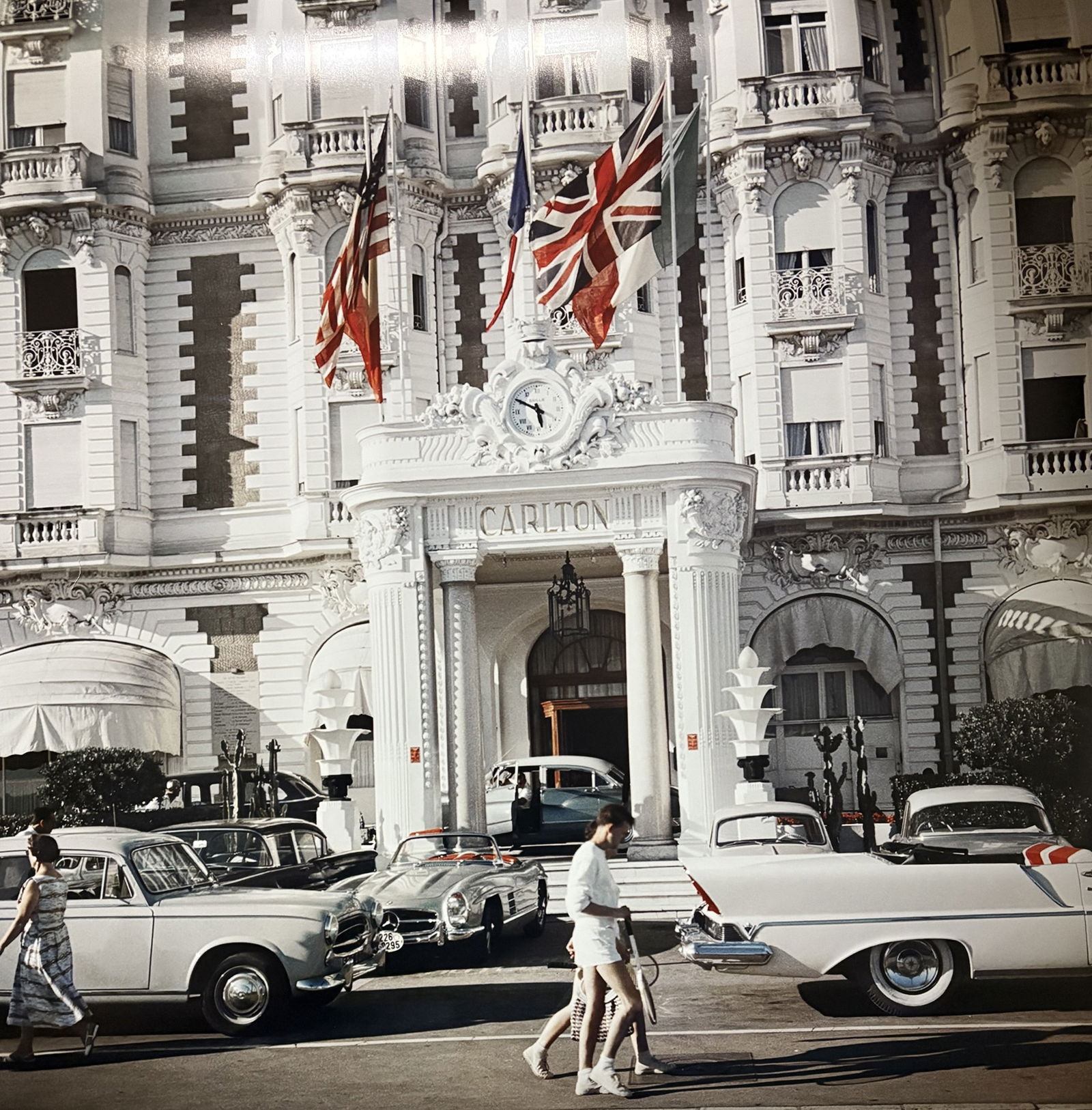 SLIM AARONS CARLTON HOTEL PRINT (1 of 1)