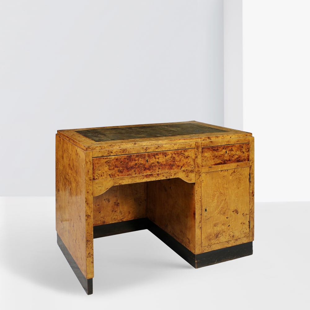 German manufacture Germany, 20th century 79x106x59 cm. (1 of 1)