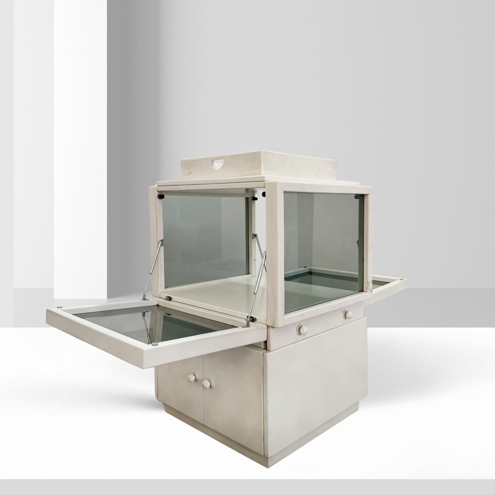 Gianfranco Frattini prod. Bernini Italy, 60s 105x66 cm. (closed) (1 of 1)