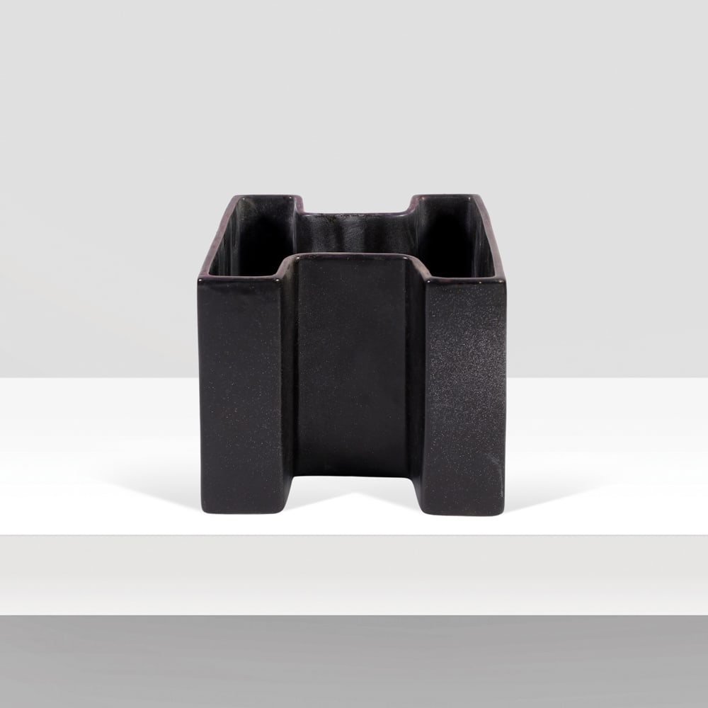 Italian manufacture Italy, 20th century 13x16x15.5 cm: black ceramic vase, signed H. Italy under the base