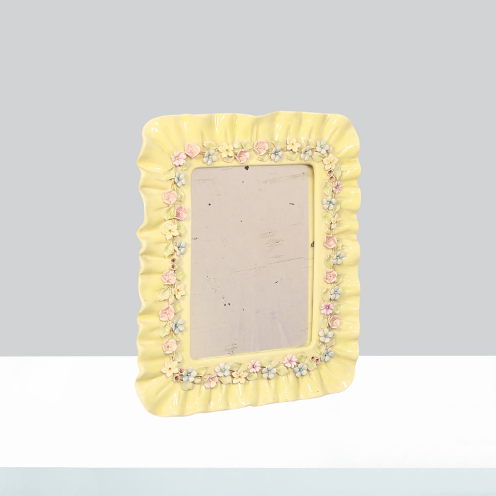 La Farnesiana Parma, 20th century 33x27 cm.: small ceramic mirror