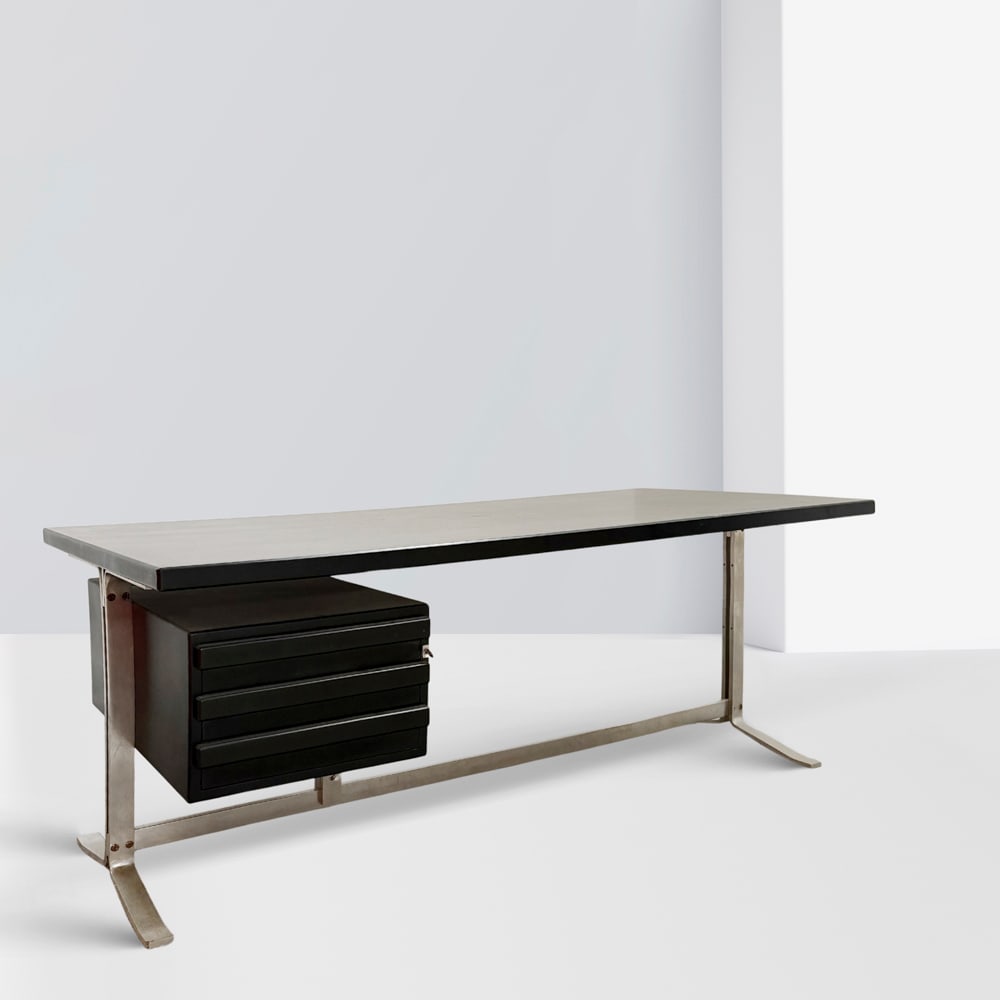 Gianni Moscatelli prod. Formanova Italy, 70s 76x205x90 cm. (1 of 3)