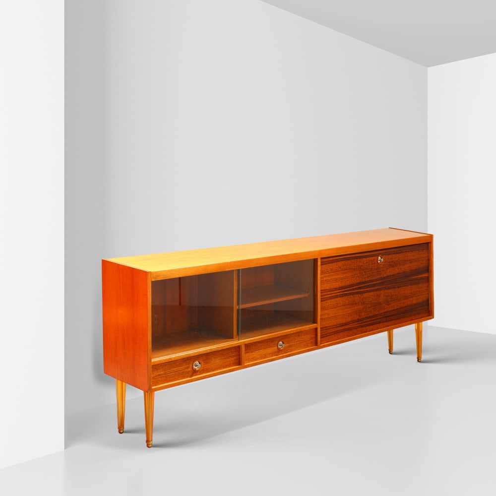 Italian manufacture 1980s 80x208x33 cm: wooden sideboard with glass doors, crystal feet.