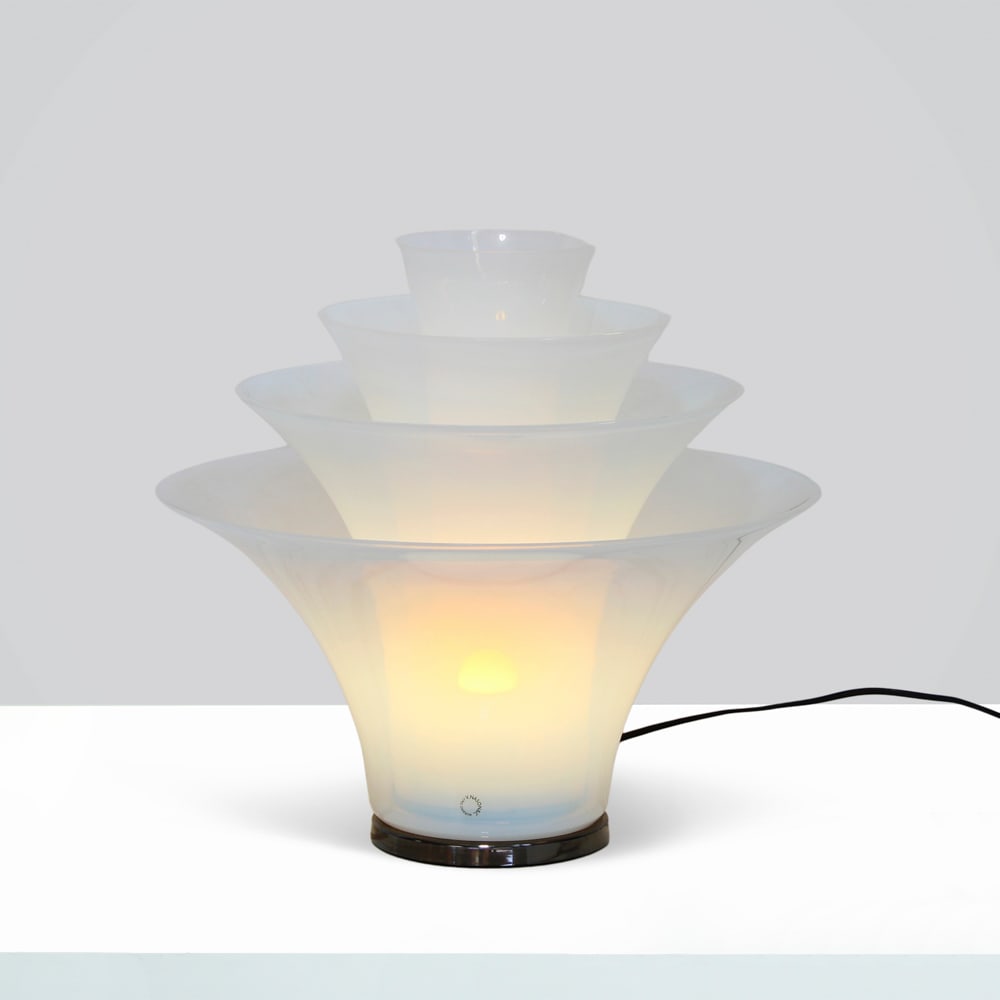 Carlo Nason Italy, 1990s 45x47 cm: Table lamp mod. Petalo in lattimo glass.