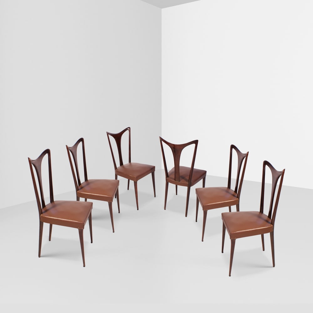 Guglielmo Ulrich Italy, 1960s 97x48x42 cm: six chairs in wood and padded leather, slight wear.