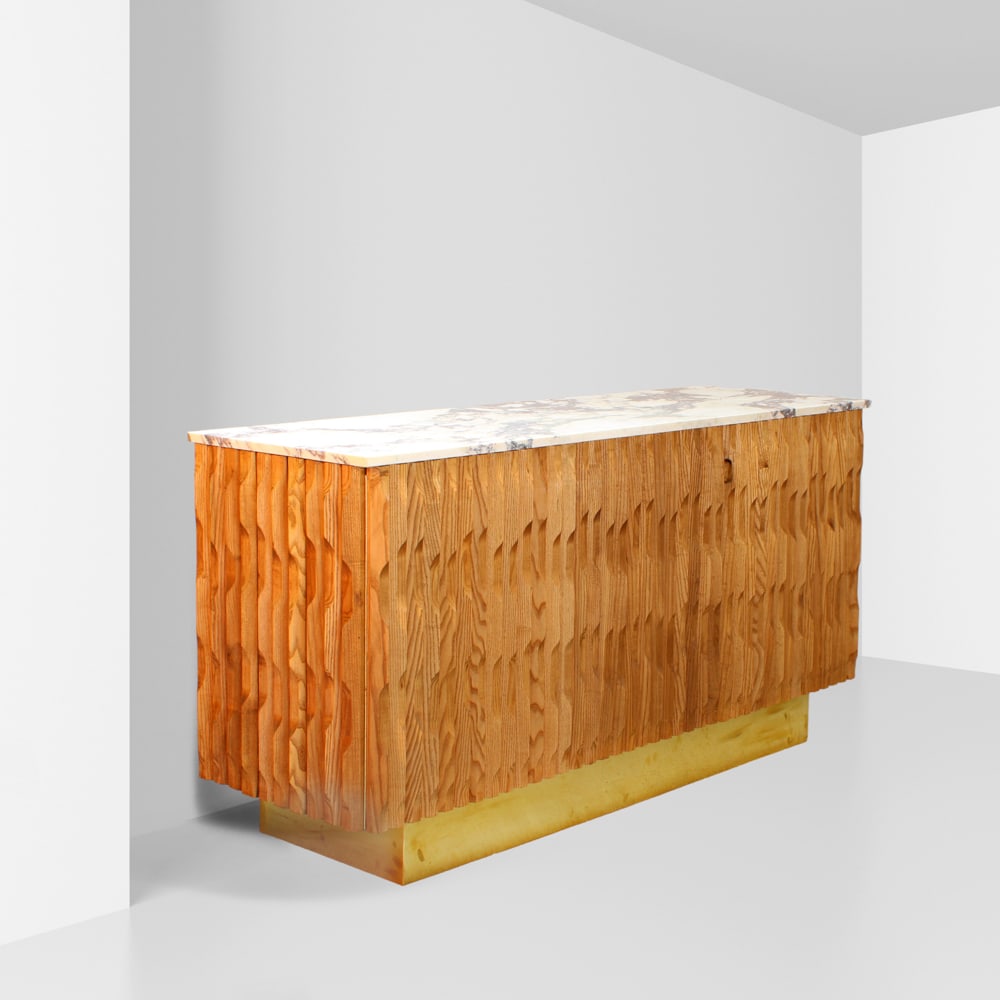 Italian manufacture 1980s - 1990s 83x164x44 cm: wooden sideboard, brass and marble top.