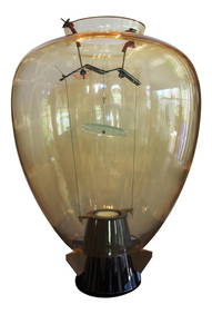 Veronese Table Lamp by Barovier (1 of 3)