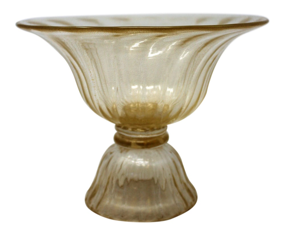 Murano Glass Candy Dish by Gambaro & Poggi: Lovely footed vase with 24k gold-infused glass, created in the furnaces of Gambaro and Poggi, one of Murano's top glass makers. A beautiful accent piece!
