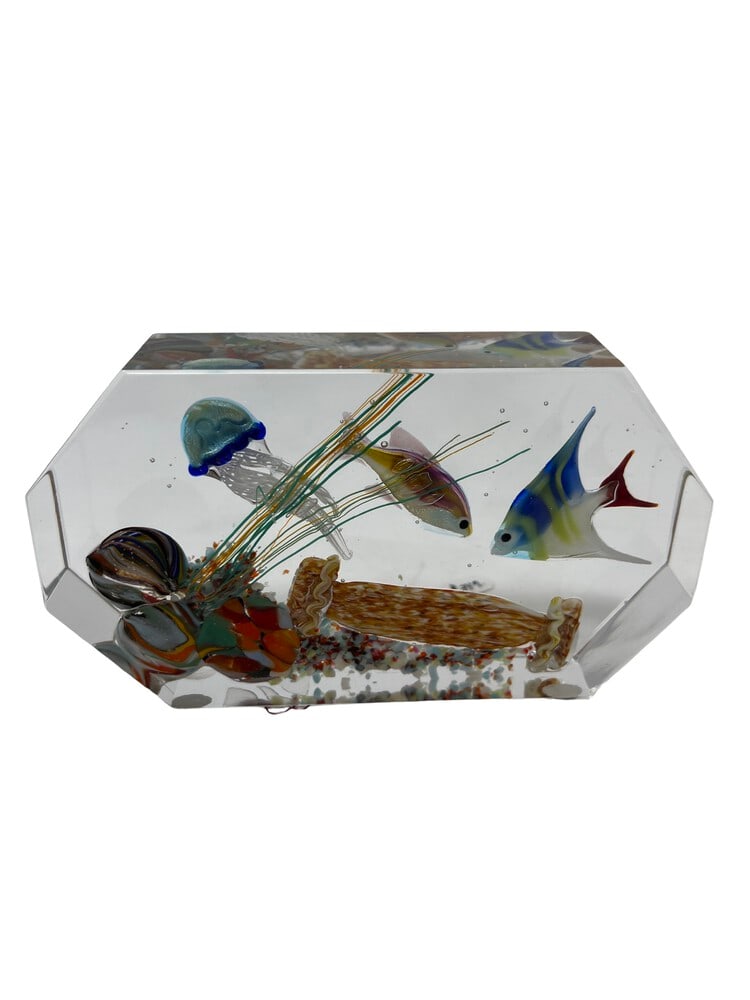 Murano Glass Paperweight Aquarium: Gorgeous Murano Glass Paperweight Aquarium by Glass Master Diego Costantini of Murano. Diego is considered the best maker of Aquariums in the world! Add a touch of elegance to your home decor with thi