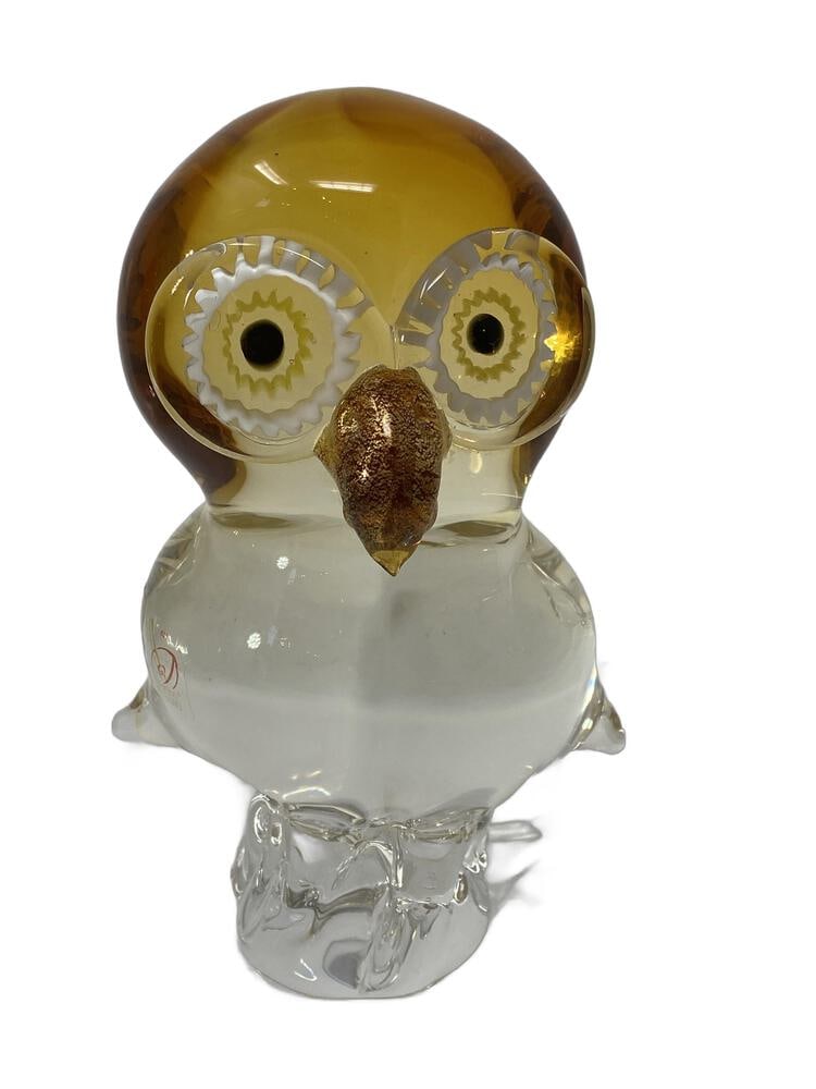 Amber Murano Glass Owl by Zanetti: Oscar Zanetti is one of Murano's greatest Glass Masters. This beautiful Owl makes a lovely decorative piece. It is a prime example of his exquisite work. Made in a colorful amber. Signed and