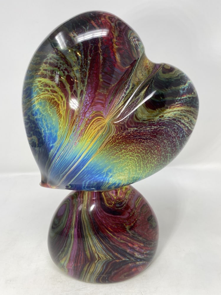 Cuore Heart Sculpture from Murano: Beautiful Murano Glass Heart by the Masters of Murano, Italy. Fabulous color emerges from the calcedonia treatment to the glass. Signed. Measures 12.5" high.