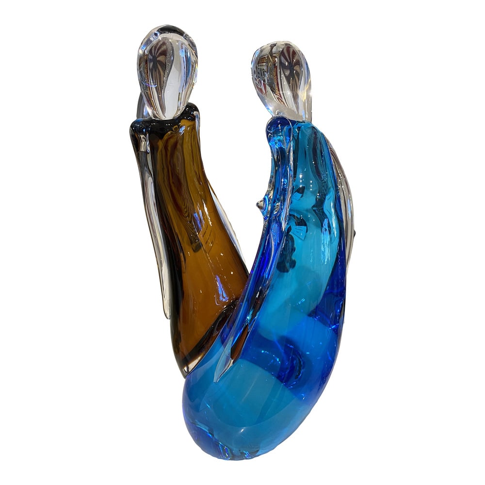 Murano Glass Lovers Statue: Lovely pair of Lovers (Amati) by noted Murano Glass Master Roberto Beltrami of Wave Furnaces. Measures 11.5" high x 6.5" x 4".