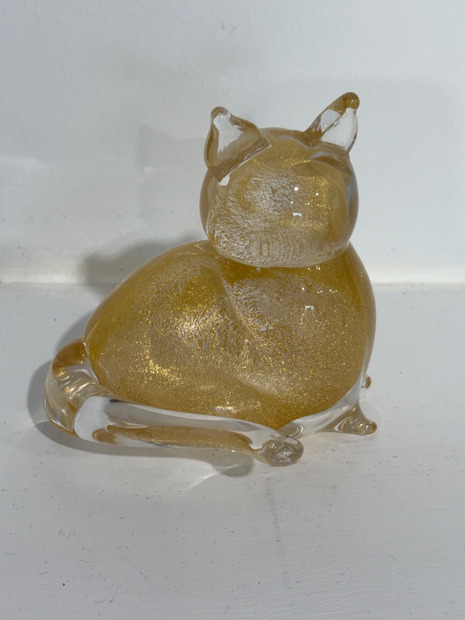 Golden Murano Glass Cat Signed by V. Nason: Fantastic Murano Glass Cat by Glass Master V. Nason. Features 24K gold powder infused into the glass. Includes etched Makers Mark. A great collector piece!