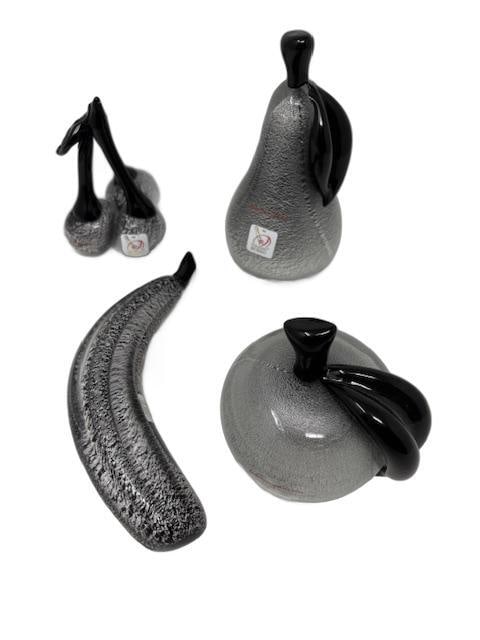 Murano Glass Fruit by Gambaro: Murano Glass Master Gambaro is known for his creation of beautiful objects such as this grouping of fruit. Made with silver foil infused into glass to give it that beautiful coloring. Includes a