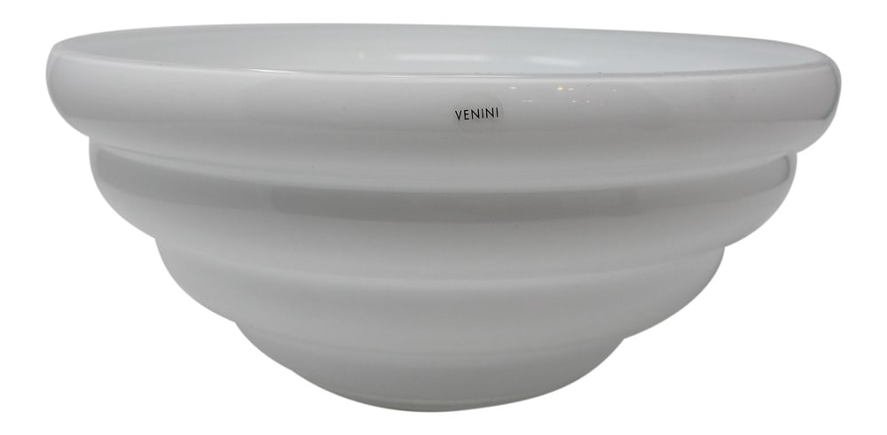 Art Deco Centerpiece Bowl by Venini: Venini International is one of Murano's top Glass Furnaces. This Art Deco bowl called "Deco" is signed and dated. A wonderful opportunity for a piece of Venini for below international pricing, which