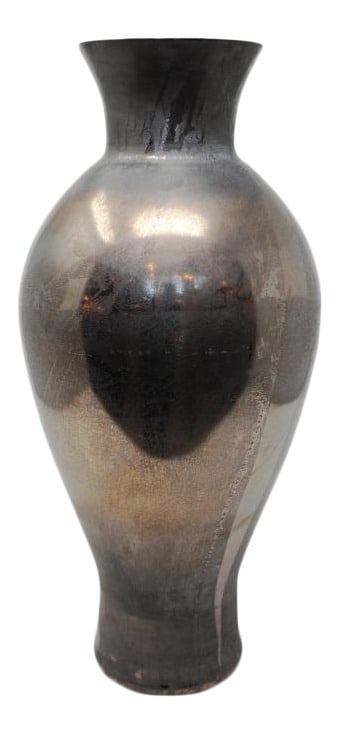 Venini Lucenti Classic Vase in Silver Grey: This beautiful Murano Glass vase is by the furnaces of Venini. It features a beautiful metallic finish that mixes various colors from light to dark silver. Signed and dated. Measures 13.75" tall x 7"