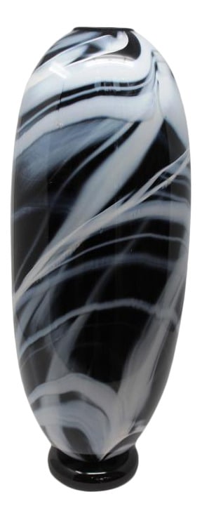 Nabis Monumental Vase by Seguso, numbered 26 of 101: Nabis is a striking vase created by the Seguso family. This piece is extremely rare (only 101 made worldwide). This vase is #26/101. Signed and certified by the Artist. Current retail for this vase