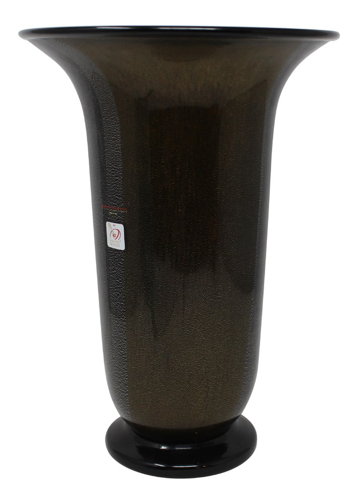 Gambaro of Murano Vase: The furnaces of Gambaro and Tagliapietra created this lovely hand-blown vase in their Murano furnaces. The design and color are incredibly beautiful with black overlaid with silver and gold powder. Si