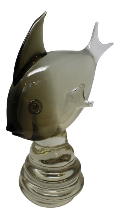 Large Vintage Murano Glass Fish: Large fish created and signed by Luigi Mellara of Murano. A very collectible work of art.