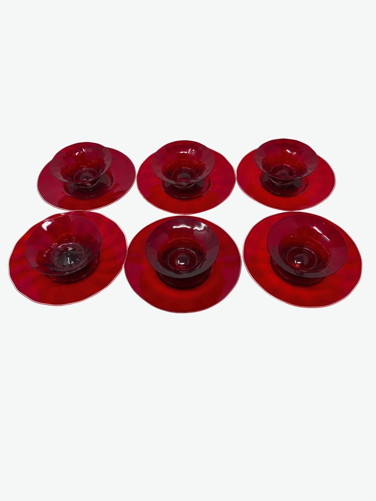 Murano Glass Ruby Red Saucers and Desserts: Gorgeous set of 6 Ruby Red Murano Glass saucers and desserts. Older vintage pieces in great condition. Measure 8.75 across.