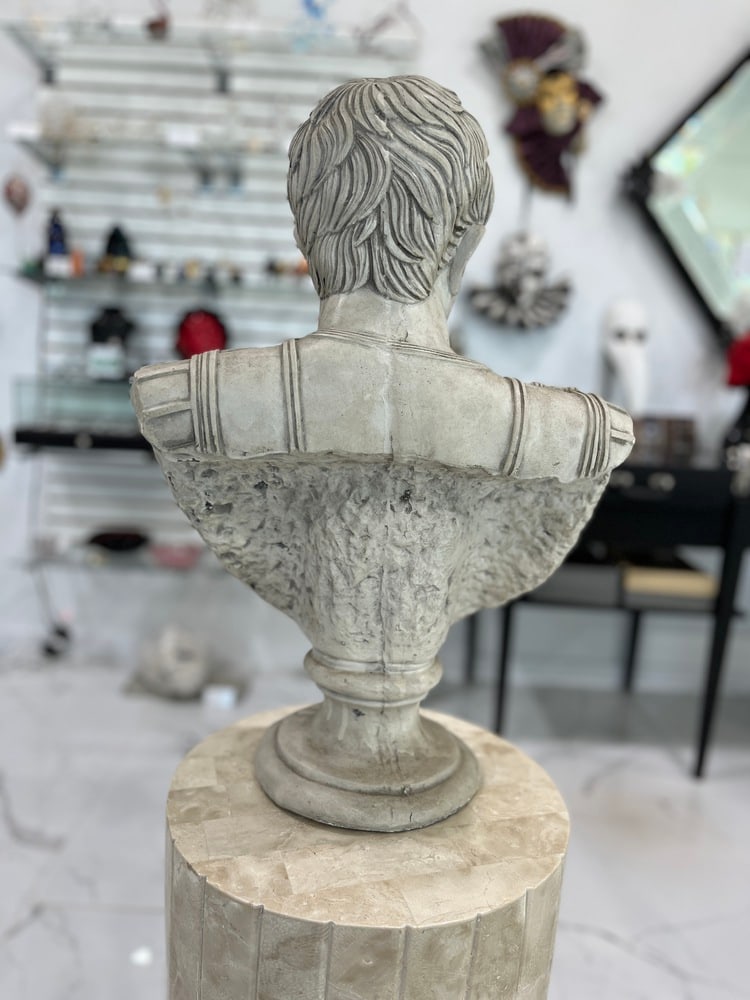 Bust of Caesar - 6