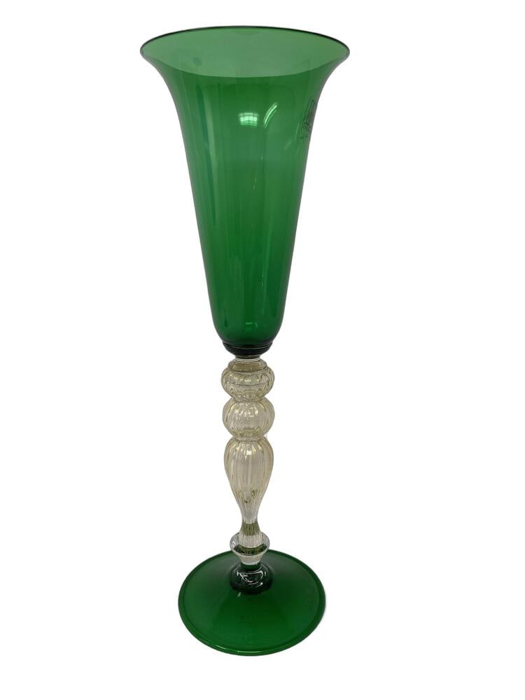 Special Occasion Champagne Flute from Murano: Nason Moretti is Murano's premier maker of Venetian stemware. This "special occasion" flute is beautifully handmade and is a spectacular piece for any collection. 10.5" tall