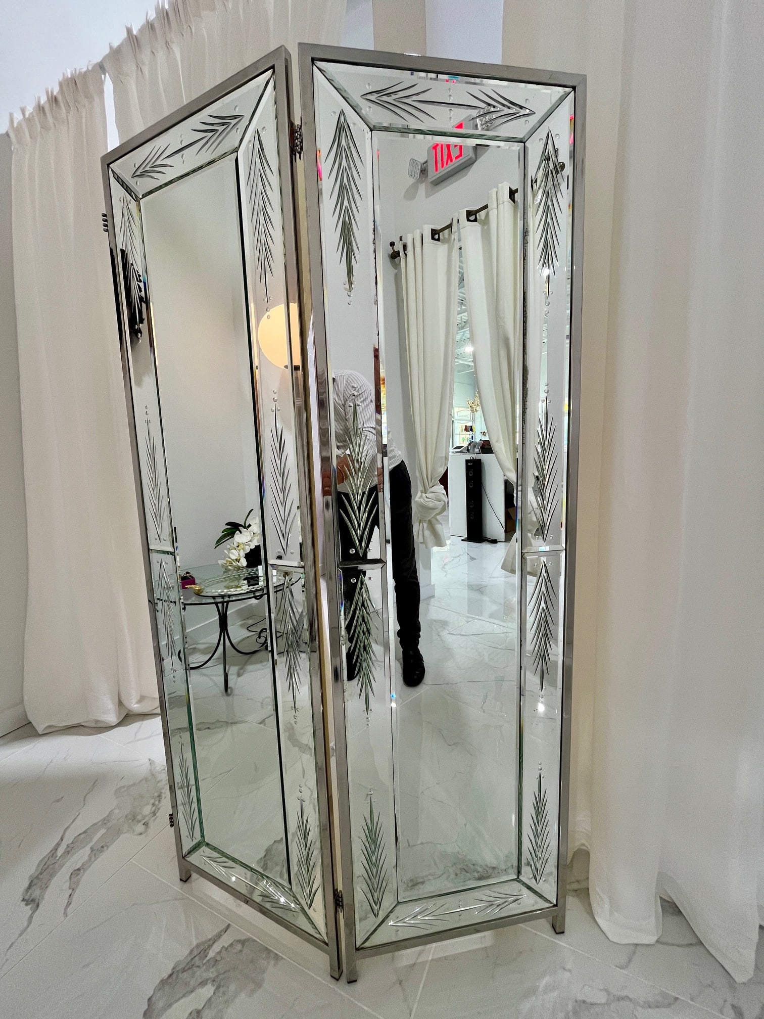 Vintage Venetian Mirrored Dressing Screen by Barbini (1 of 9)