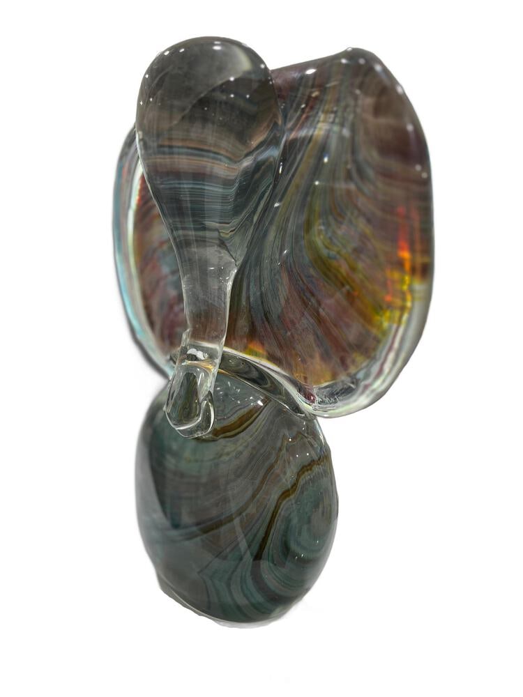 Murano Glass Elephant Head by Oscar Zanetti: Oscar Zanetti is one of Murano's top Glass Masters. Very Cute Murano Glass Elephant Head in the captivating colors of caledconia glass. Made by one of Murano's top Glass Masters. Signed. 10.5" tall!