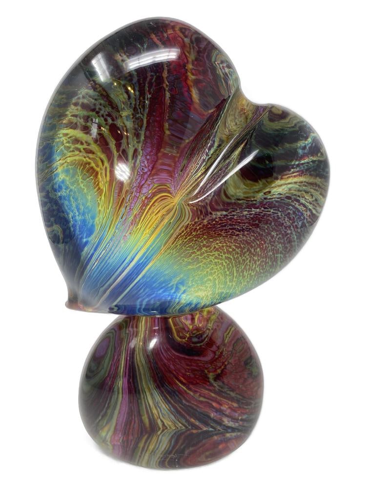 Murano Glass Heart by Tagliapietra: Tagliapietra is one of Murano's greatest Glass Masters. This beautiful Calcedonia Heart makes a lovely decorative piece. It is very large and a prime example of his exquisite work. Made using the Calc