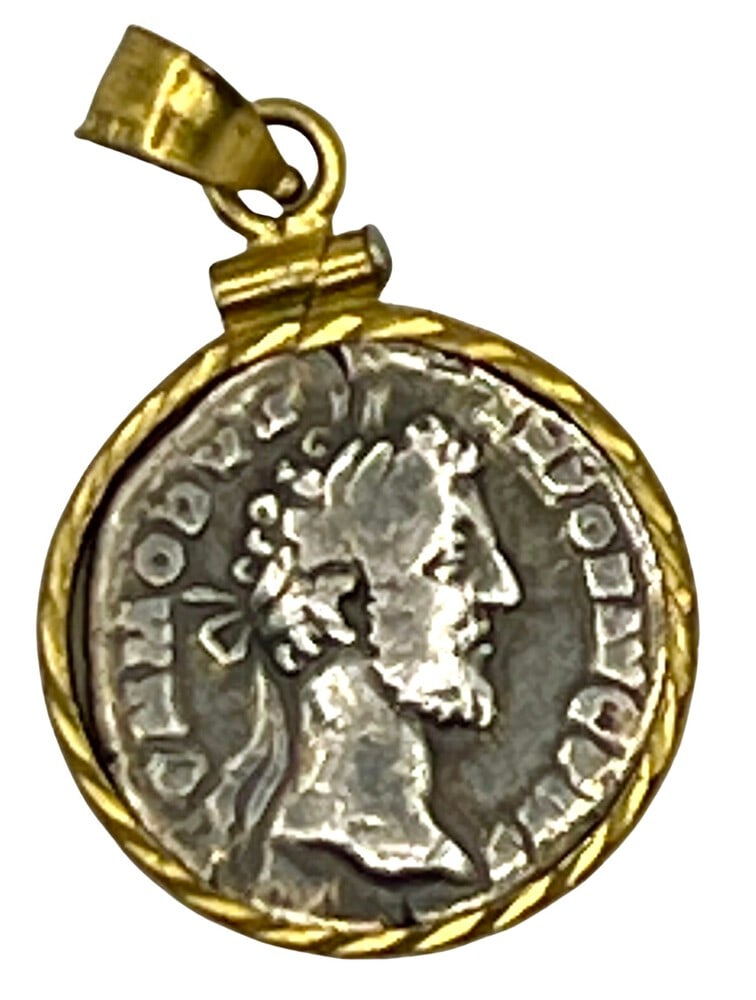 Ancient Roman Coin of Emperor Conmodus (1 of 4)