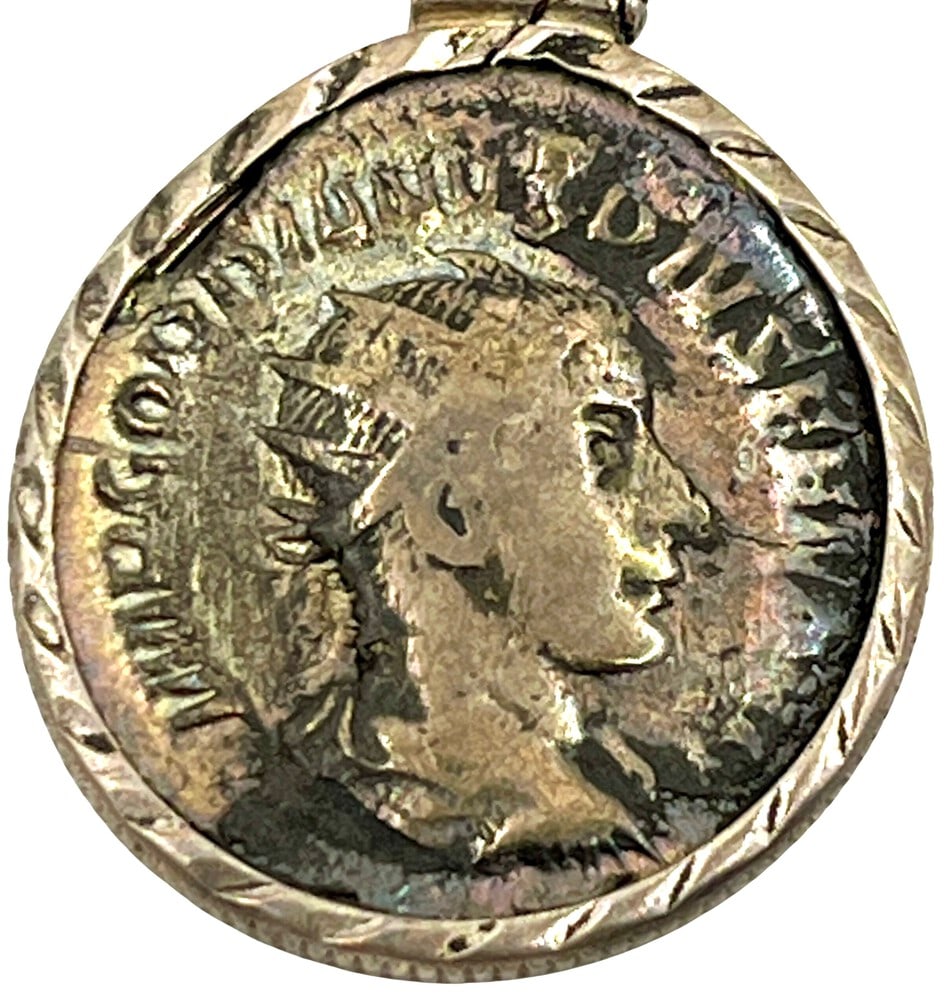 Emperor Gordianus Ancient Coin (1 of 5)