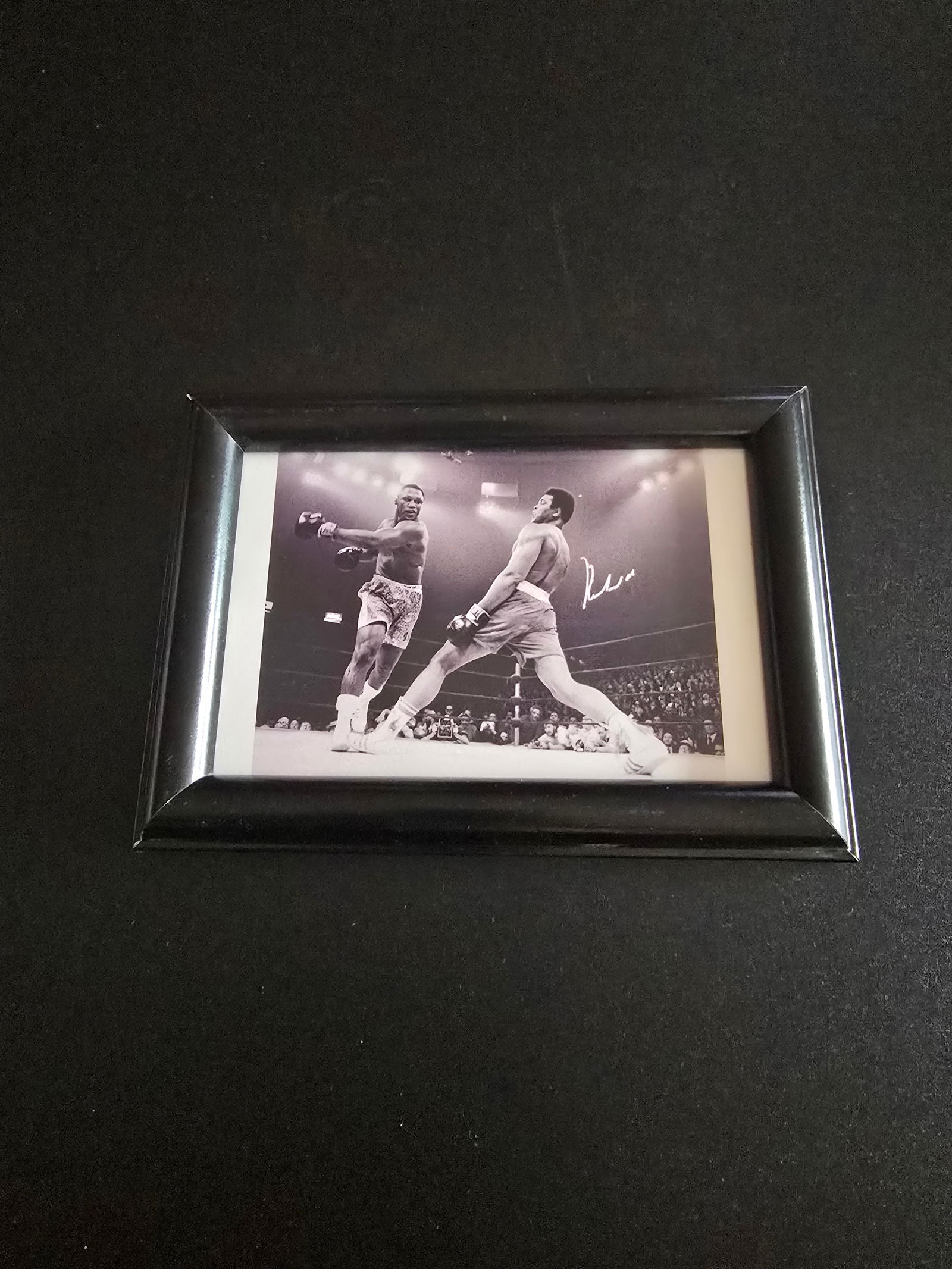 Framed Muhammad Ali vs. Joe Frazier Black & White Photograph – Classic Boxing Memorabilia (1 of 1)