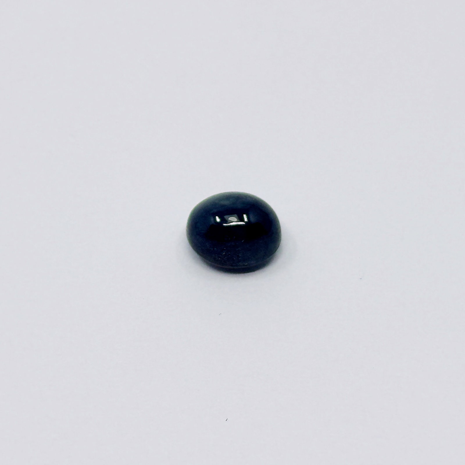Natural Blue Sapphire 6.98 Ct: Cabochon Cut, 10.5x8.6x6.6 mm