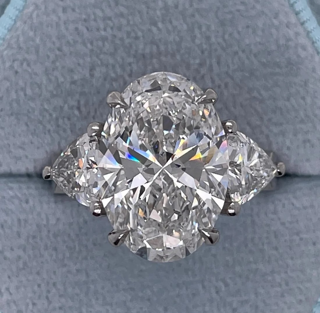 Certified 10 Carat Oval Cut D VVS1 Lab Grown Diamond Engagement Ring 14KT Solid White Gold (1 of 5)