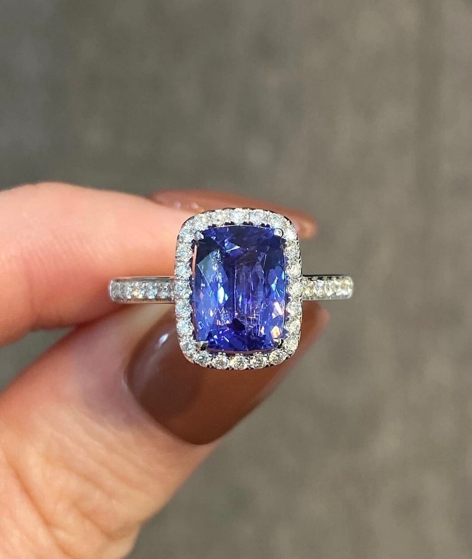 Certified 5.5 Carat Long Cushion Cut Natural Tanzanite & Natural Diamond 14kt Solid White Gold: Certified 5.5 Carat Long Cushion Cut Natural Tanzanite & Natural Diamond 14kt Solid White Gold Engagement Ring - Side Stones 0.50 ct Natural Diamond VS1 G-H Color Round Cut Ring Size US 6.5 - Free Rin