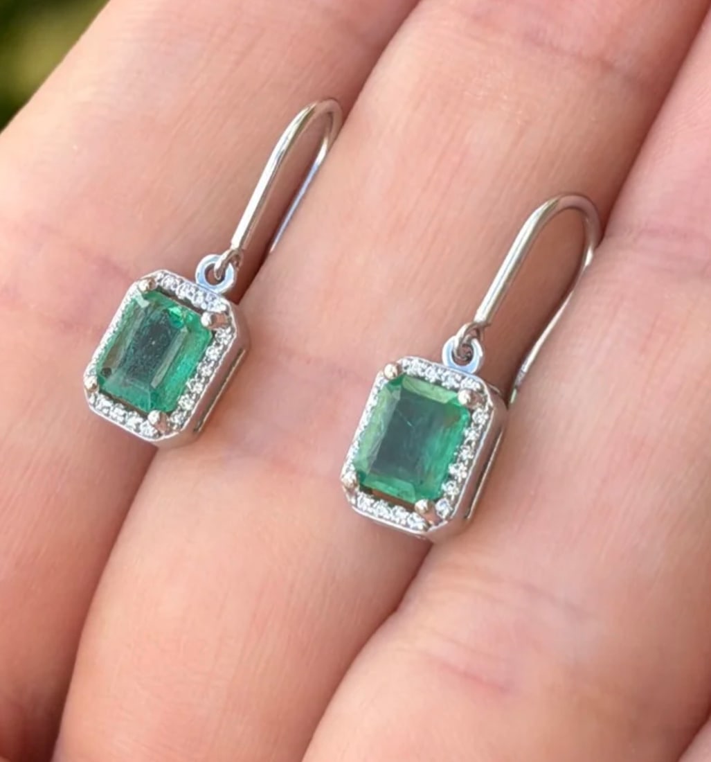 Certified 6 Carat Natural Zambian Green Emerald & Natural Diamond 14kt Solid White Gold Earrings: Certified 6 Carat Emerald Cut Natural Zambian Green Emerald & Round Cut 0.40 Ct G VS1 Natural Diamond 14kt Solid White Gold Earrings