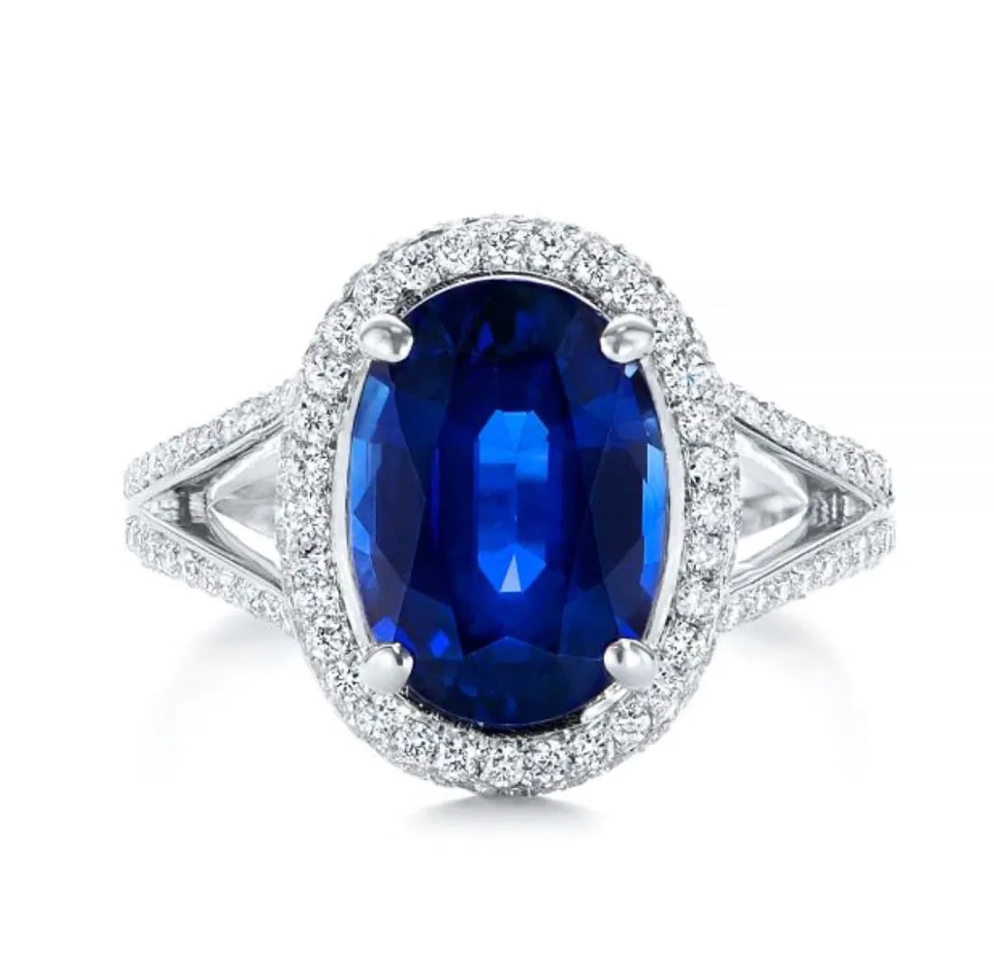 Certified 10.00 Ct.14kt Solid White Lab Grown sapphire Oval Cut Engagement ring: Certified 10.00 Ct.14kt Solid White Lab Grown sapphire Oval Cut Engagement ring - Side Stone is lab grown Diamonds vs1 e color Round cut 0.80 Ct Ring Size US 7