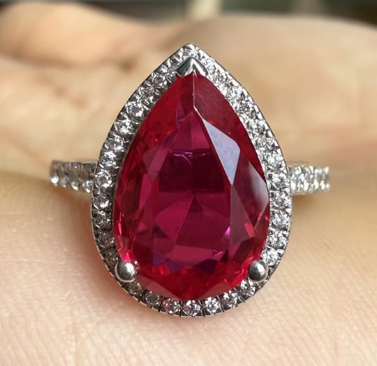 Certified 15 Ct 14kt Solid White Gold Lab Grown Ruby Pear Cut Engagement ring: Certified 15 Ct 14kt Solid White Gold Lab Grown Ruby Pear Cut Engagement ring - Side stone Lab Grown Diamonds Round VS1 E Color 0.55 Ct - Ring - 6