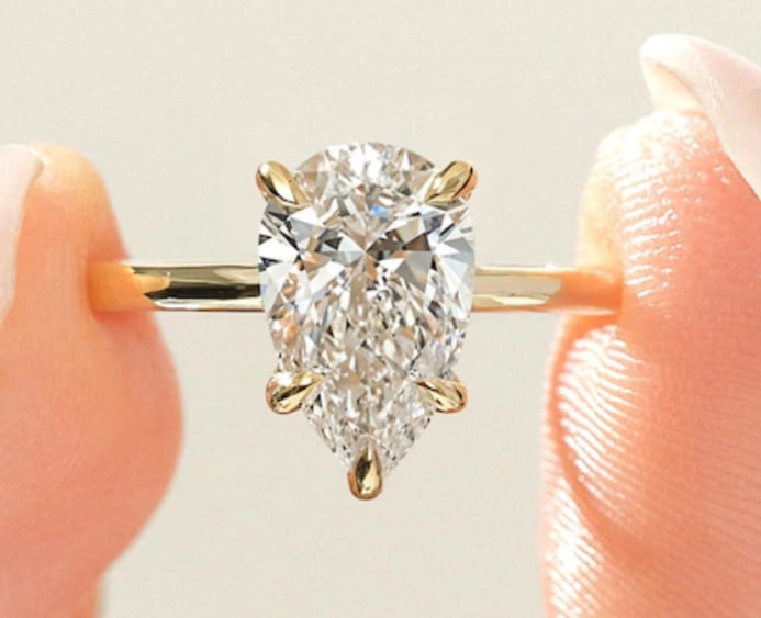 Certified 5 Carat Pear Cut D VVS1 Lab Grown Diamond Engagement Ring 14KT Solid Yellow Gold: Certified 5 Carat Pear Cut D VVS1 Lab Grown Diamond Engagement Ring 14KT Solid Yellow Gold - Ring Size US 7