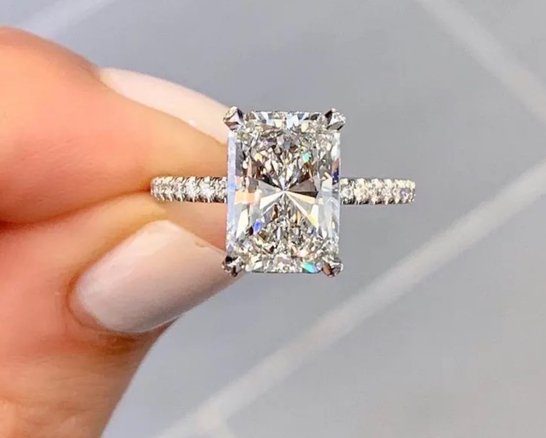 Certified 4.50 Carat Radiant Cut D VVS1 Lab Grown Diamond Engagement Ring 14KT Solid White Gold - 2