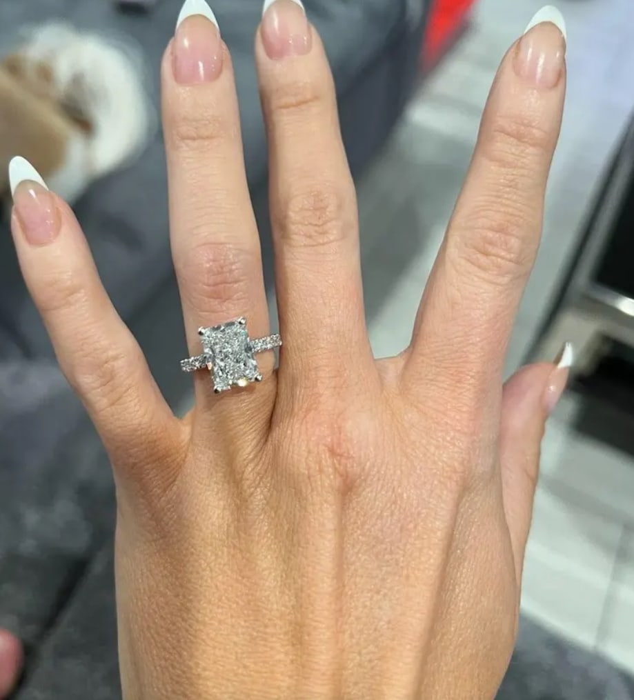 Certified 4.50 Carat Radiant Cut D VVS1 Lab Grown Diamond Engagement Ring 14KT Solid White Gold - 3