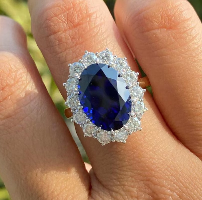 Certified 12.50 Carat Oval Cut Lab Grown Blue Sapphire Engagement Ring 14KT Solid Yellow Gold: Certified 12.50 Carat Oval Cut Lab Grown Blue Sapphire Engagement Ring 14KT Solid Yellow Gold - Ring Size US 7 - Side stone 1.40 Ct Lab Grown Diamonds D vs1 - Round Cut