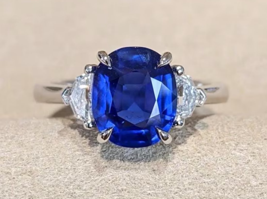 Certified 9.50 Carat Oval Cut Lab Grown Blue Sapphire Engagement Ring 14KT Solid White Gold: Certified 9.50 Carat Oval Cut Lab Grown Blue Sapphire Engagement Ring 14KT Solid White Gold - Ring Size US 7 - Side stone 0.80 Ct Lab Grown Diamonds D vs1 - Fancy Cut