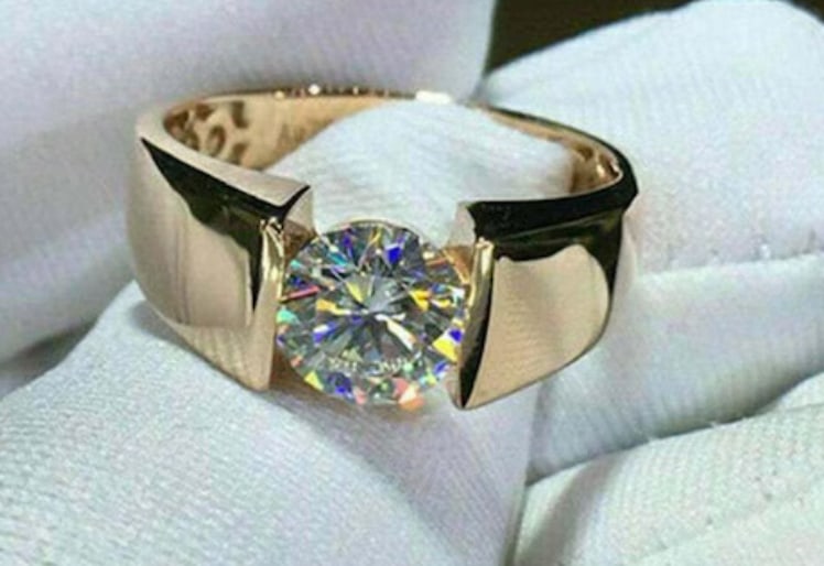 Certified 3 Round Cut Lab Grown Diamond D VVS1 Engagement Ring 14KT Solid Yellow Gold: Certified 3 Round Cut Lab Grown Diamond D VVS1 Engagement Ring 14KT Solid Yellow Gold - Ring Size US 8.5