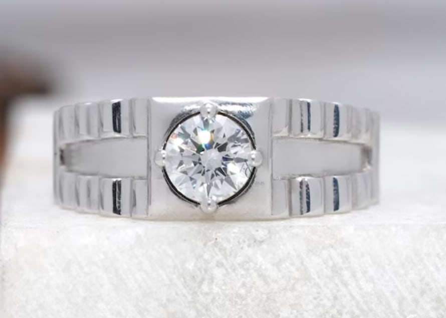 Certified 1.25 Round Cut Lab Grown Diamond D VVS1 Engagement Ring 14KT Solid White Gold - Ring Size: Certified 1.25 Round Cut Lab Grown Diamond D VVS1 Engagement Ring 14KT Solid White Gold - Ring Size US 8