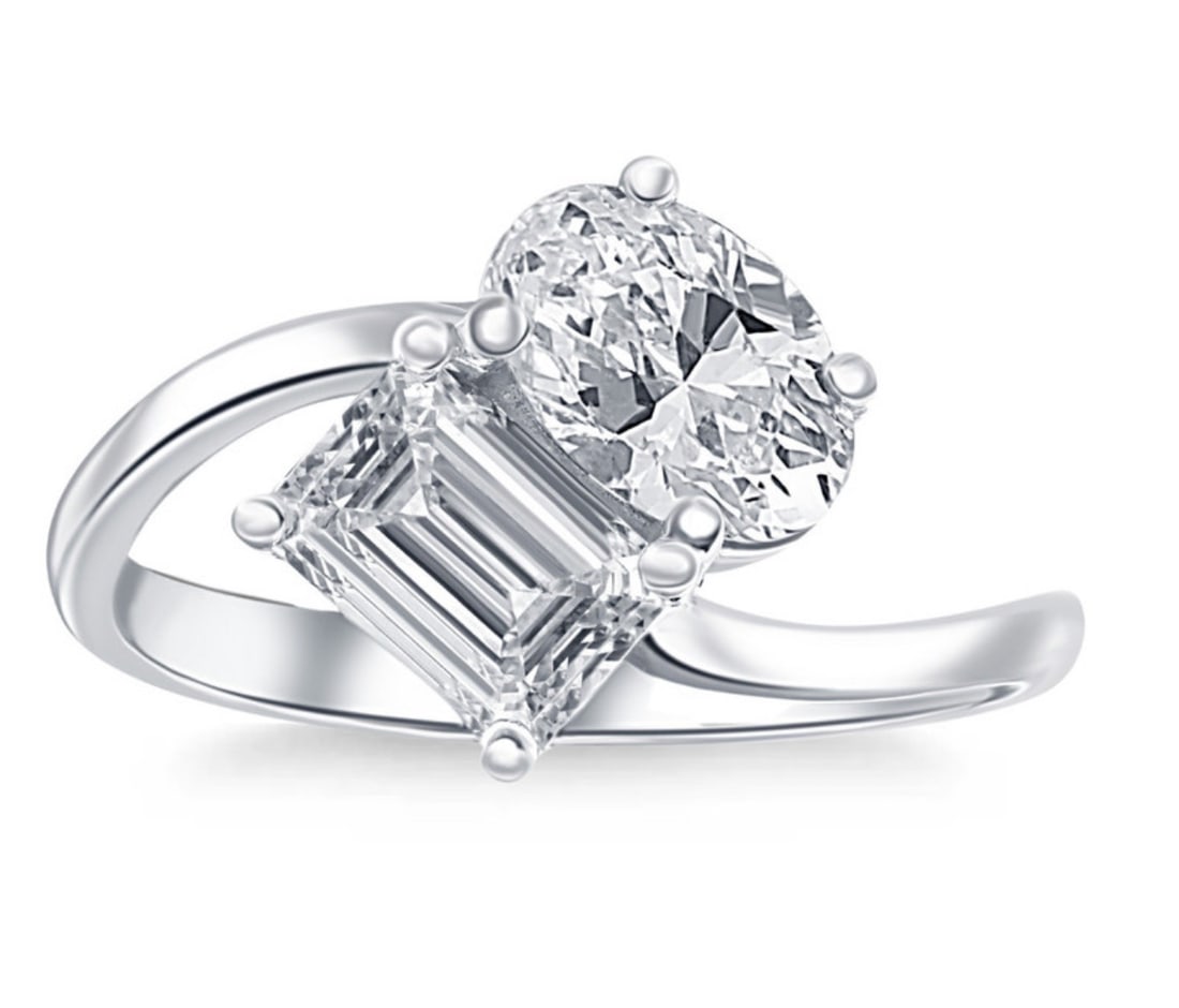 Certified 4 Ct Emerald & Oval Cut Lab Grown Diamond D VVS1 Engagement Ring 14KT Solid White Gold: Certified 4 Ct Emerald & Oval Cut Lab Grown Diamond D VVS1 Engagement Ring 14KT Solid White Gold - Ring Size US -6