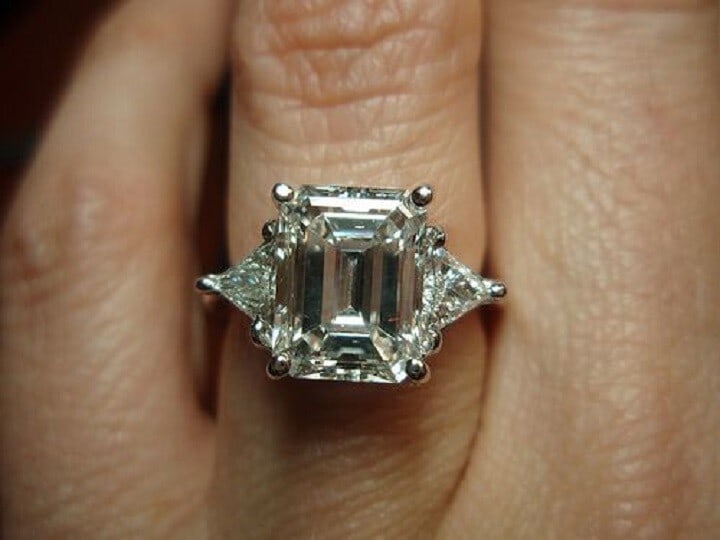 Certified 5.5 Ct Emerald Cut Lab Grown Diamond D VVS1 Engagement Ring 14KT Solid White Gold - 2