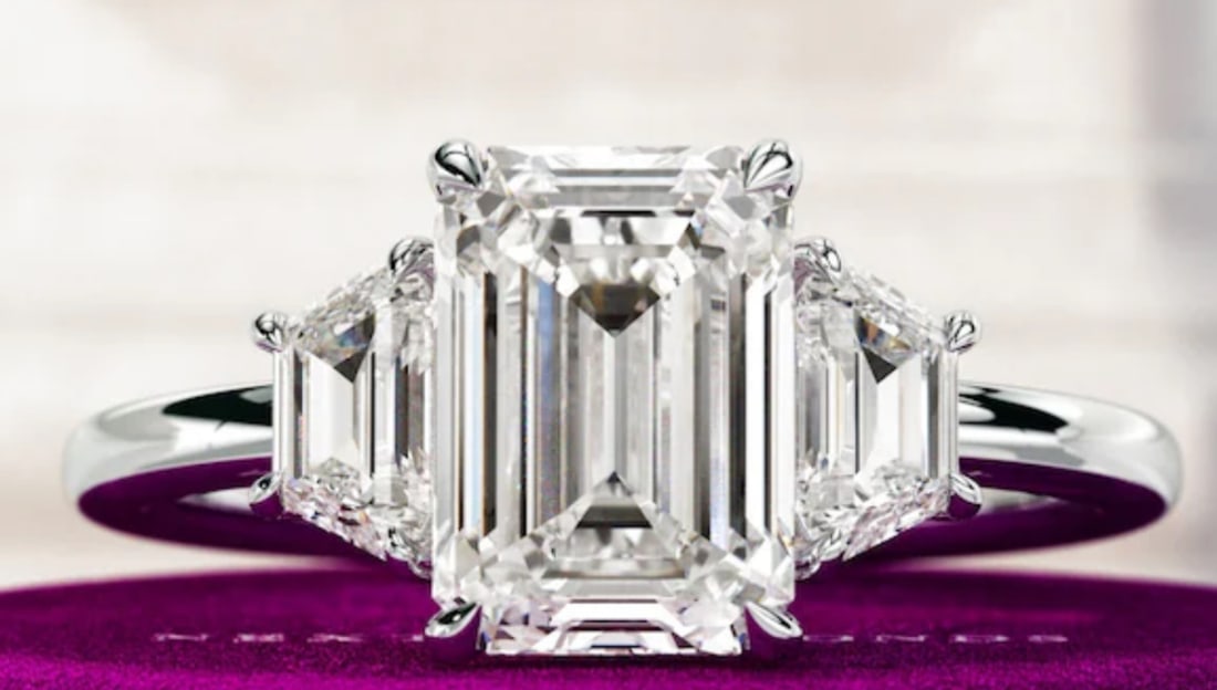 Certified 5 Ct Emerald Cut Lab Grown Diamond D VVS1 Engagement Ring 14KT Solid White Gold: Certified 5 Ct Emerald Cut Lab Grown Diamond D VVS1 Engagement Ring 14KT Solid White Gold - Ring Szie 7 - Side stone 0.80 Ct Lab Grown Diamonds D vs1 - Fancy Cut
