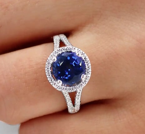 Certified 4 Ct - Round Cut Lab Grown Blue Sapphire & Lab Grown Diamond D VVS1 Engagement Ring 14KT: Certified 4 Ct - Round Cut Lab Grown Blue Sapphire & Lab Grown Diamond D VVS1 Engagement Ring 14KT Solid White Gold - Ring Sze 6- Side stone 0.60 Ct Lab Grown Diamonds D vs1 - Round Cut